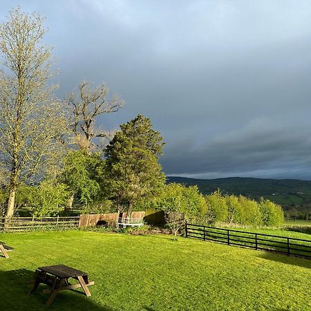 Greendale Teahouse And Rooms Chatburn Экстерьер фото