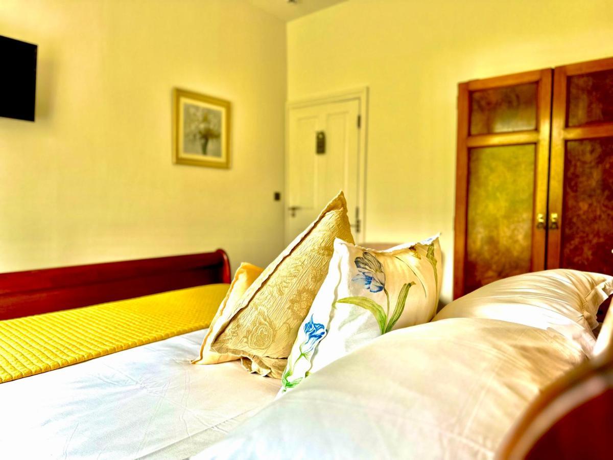 Greendale Teahouse And Rooms Chatburn Экстерьер фото